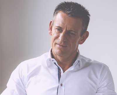 Dr Wayne Kampers — Consultant Psychiatrist